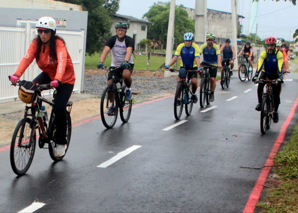 1Âº Pedala Pontal atraiu mais de 200 ciclistas e inaugurou a nova ciclovia de Pontal do Paraná – Foto – Prefeitura de Pontal (8)