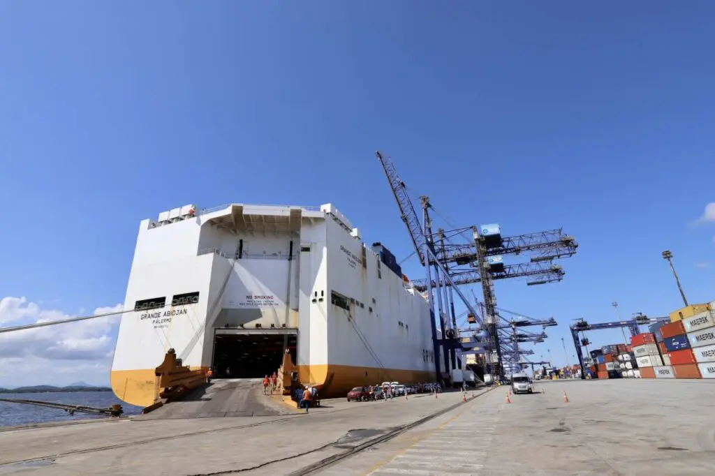 navio porto pgua 