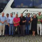 Na última sexta-feira (12), o contrato emergencial foi assinado entre a Prefeitura e a Viação Graciosa Transporte e Turismo, garantindo, assim, que os alunos não fiquem sem transporte durante o período letivo. Foto: