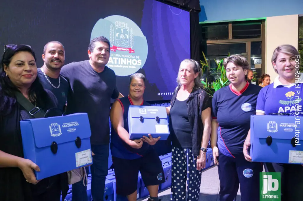 Em Matinhos, entrega de materiais escolares beneficiará mais de 5.300 alunos da rede municipal de ensino