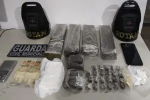 Apreensão de drogas em Pontal do Paraná