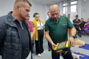Desfibrilador 3