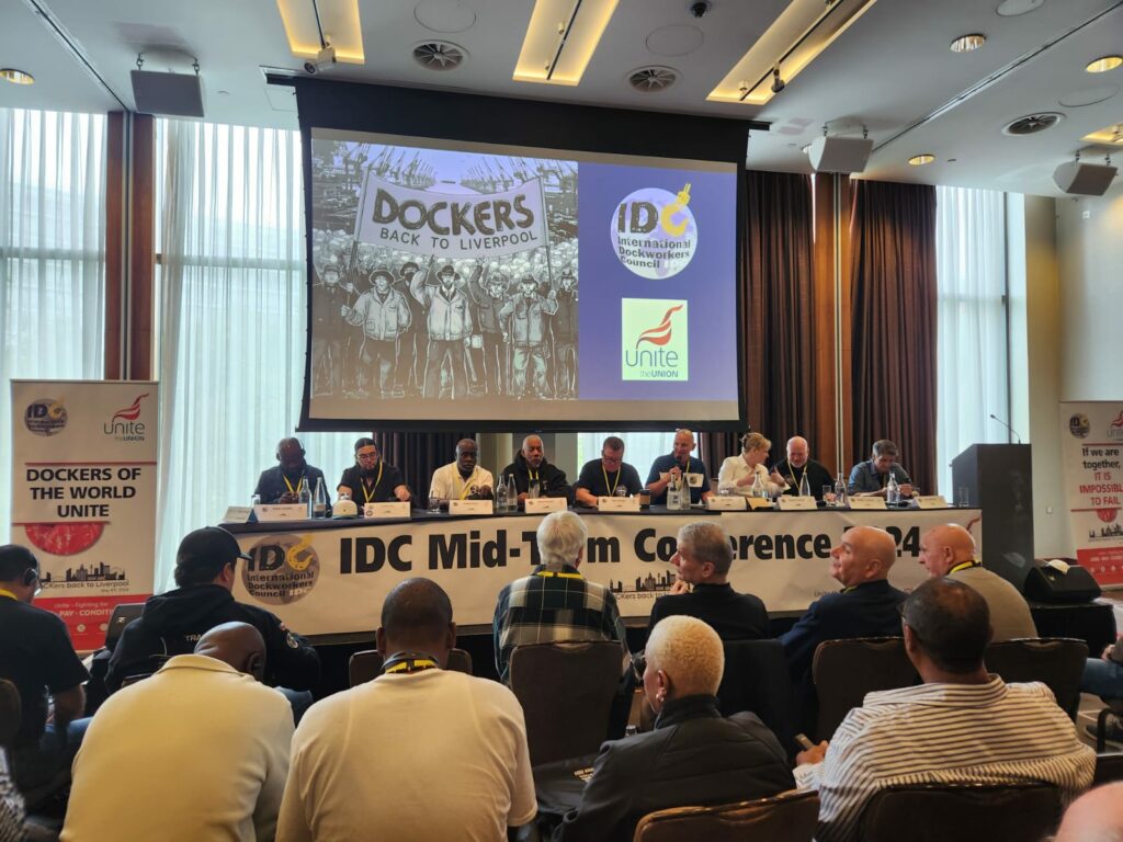 A conferência foi marcada por discussões sobre uma série de questões fundamentais relacionadas ao trabalho nos portos globais. Foto: Divulgação
