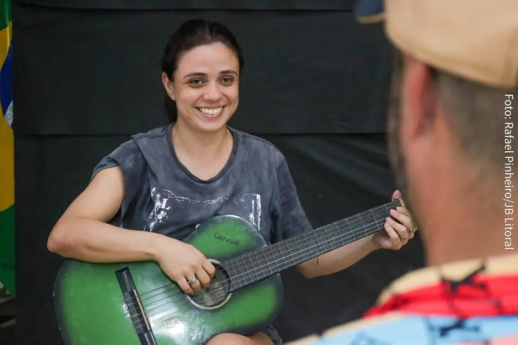 oficina de violão pontal