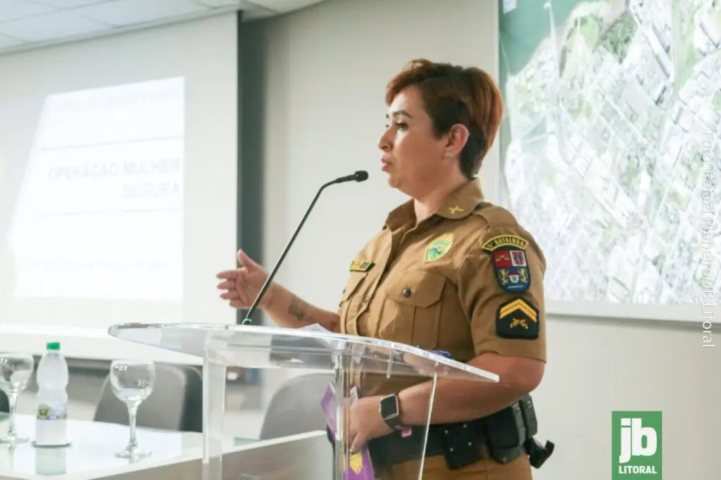 Paranaguá fortalece sua estrutura de combate à violência contra a mulher (9)