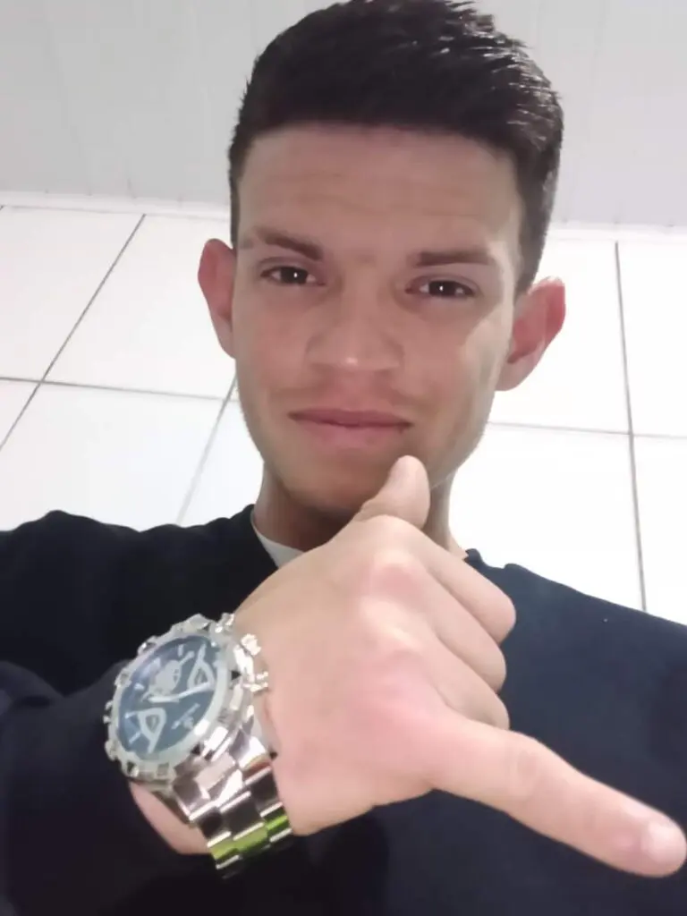 Rapaz-encontrado-morto-na-linha-ferrea-com-marcas-de-tiros
