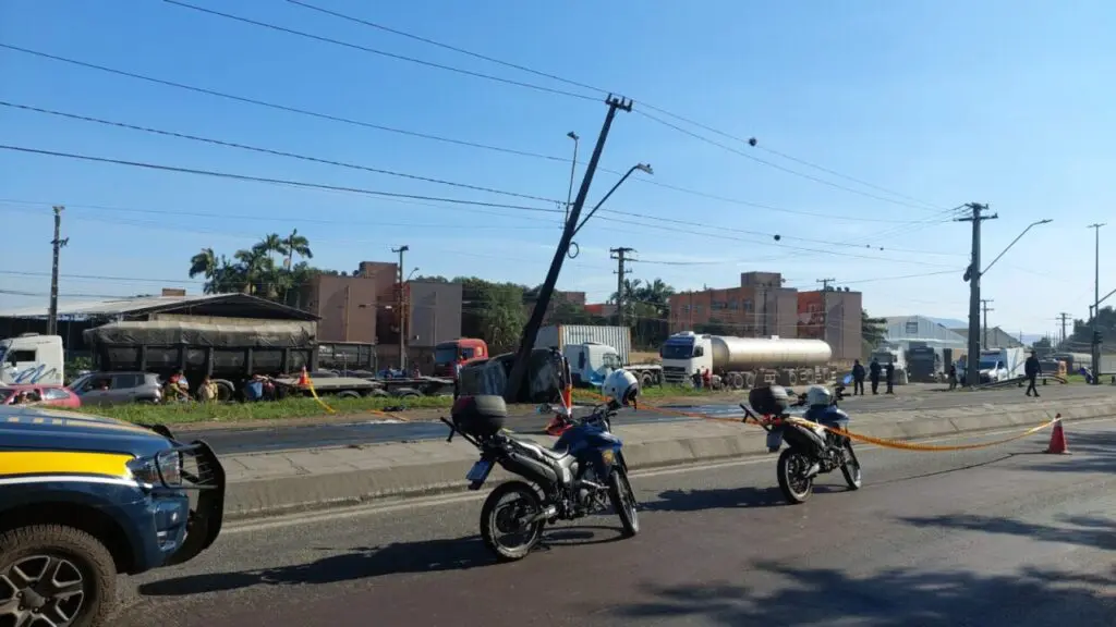 Acidente na Ayrton Senna 2