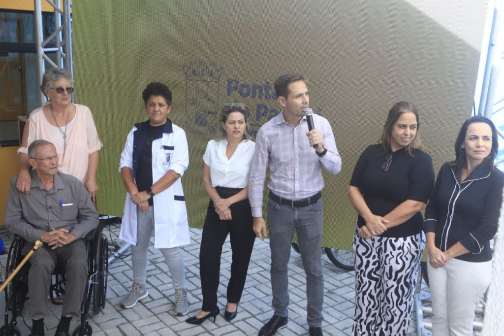 Inauguração dos espaços aconteceu no último dia 20, com a presença do prefeito Rudão Gimenes, a diretora da Regional de Saúde de Paranaguá, Carmen Moura, entre outras autoridades. Foto: Prefeitura de Pontal do Paraná