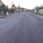 A etapa finalizada contempla mais 1.500 metros de vias, entre elas as que fazem o trajeto do transporte coletivo no bairro. Foto: Reprodução