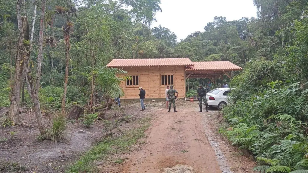 Força Verde apreensão retroescavadeira 2