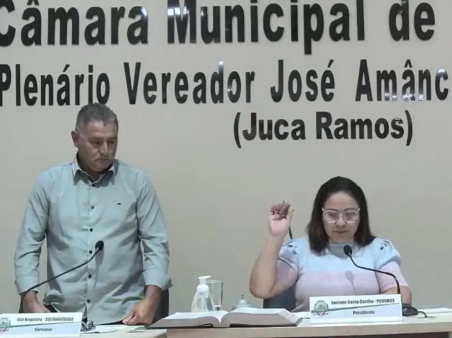 A presidente da Casa de Leis, Luciane Coelho, e o vereador Eloi Nogueira foram dois dos quatro parlamentares que votaram contrários à aprovação do novo PDM, em abril. Foto: Divulgação/Câmara de Vereadores