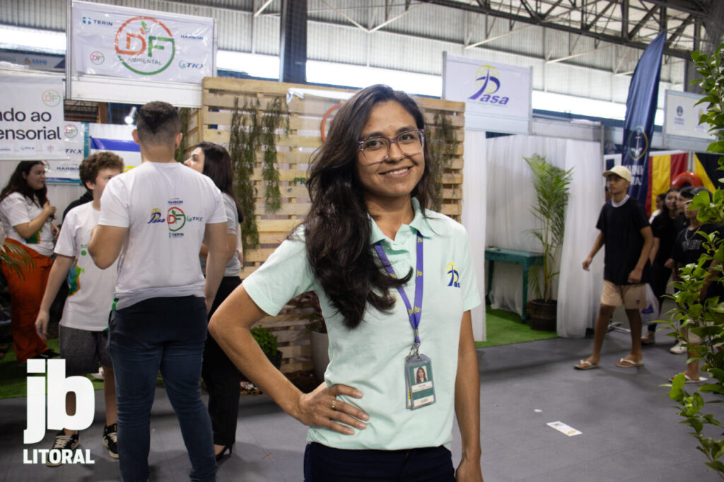 tiveram a oportunidade de estimular os sentidos, de entrar e sentir a natureza mais próxima de uma forma diferenciada”, disse a analista de Gestão Ambiental da Pasa, Kaline Ribeiro de Freitas Costa. Foto: Juan Lima/JB Litoral