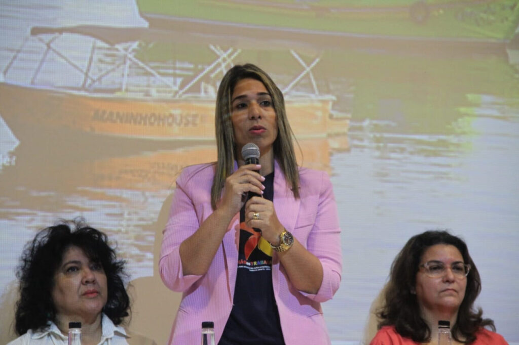 “Há crianças que trabalham em serviços pesados, que desenvolvem tarefas domésticas de forma rotineira”, declarou Falanga. Foto: Prefeitura de Paranaguá