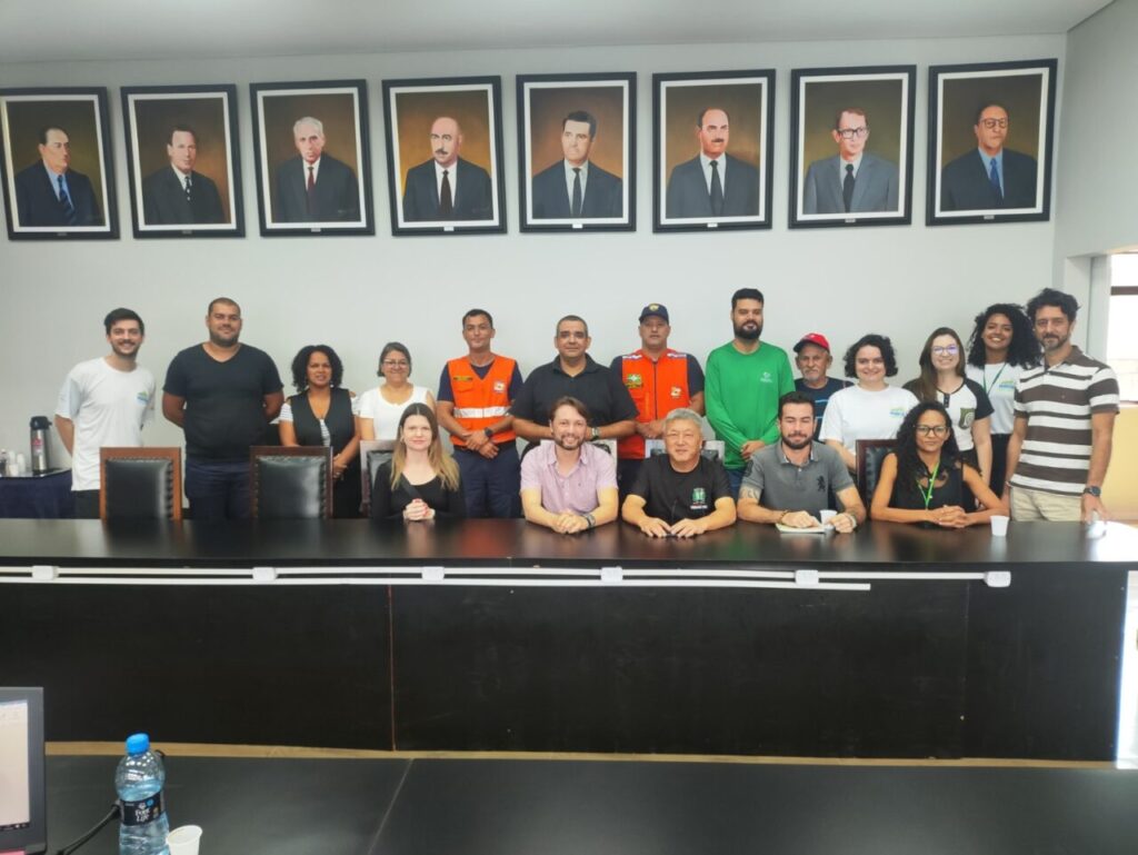 Em parceria com a Prefeitura de Paranaguá, a equipe já realizou reuniões com o Comitê Gestor, composto por diversas secretarias municipais. Foto: Divulgação 