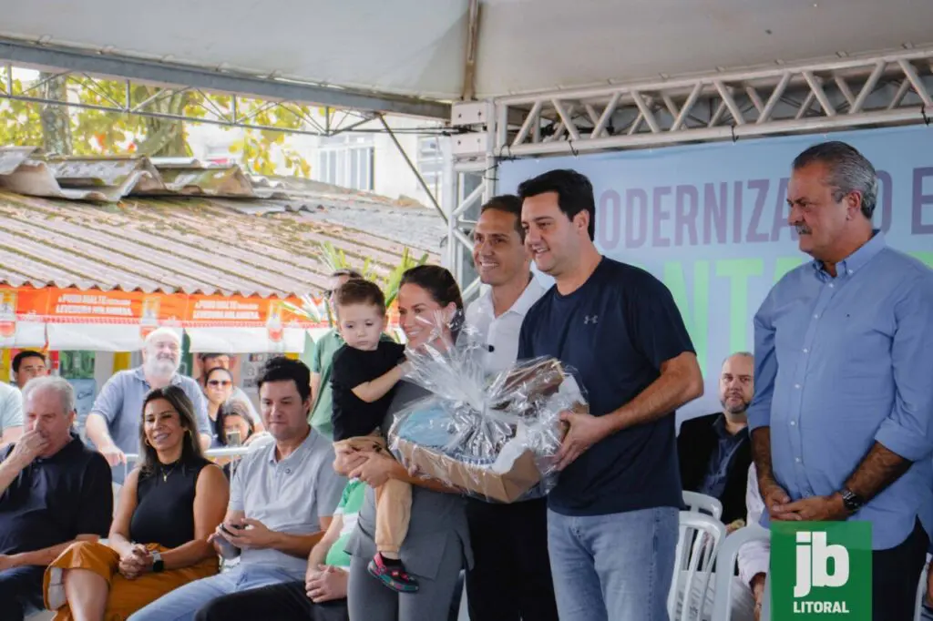 Orla de Pontal do Paraná será modernizada; pacote de investimentos para a cidade anunciado pelo Estado ultrapassa R$ 96 milhões