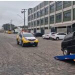 Carro usado pelo atirado se envolveu em acidente com caminhão