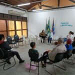 Além dos grupos reflexivos, a iniciativa inclui a Terapia Comunitária Integrativa (TCI), uma técnica que mobiliza a comunidade para promover a saúde mental e o bem-estar coletivo. Foto: Prefeitura de Matinhos