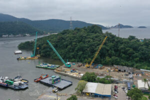 Obra da Ponte de Guaratuba deve ser concluída em abril de 2026. Foto: Gabriel Rosa/AEN