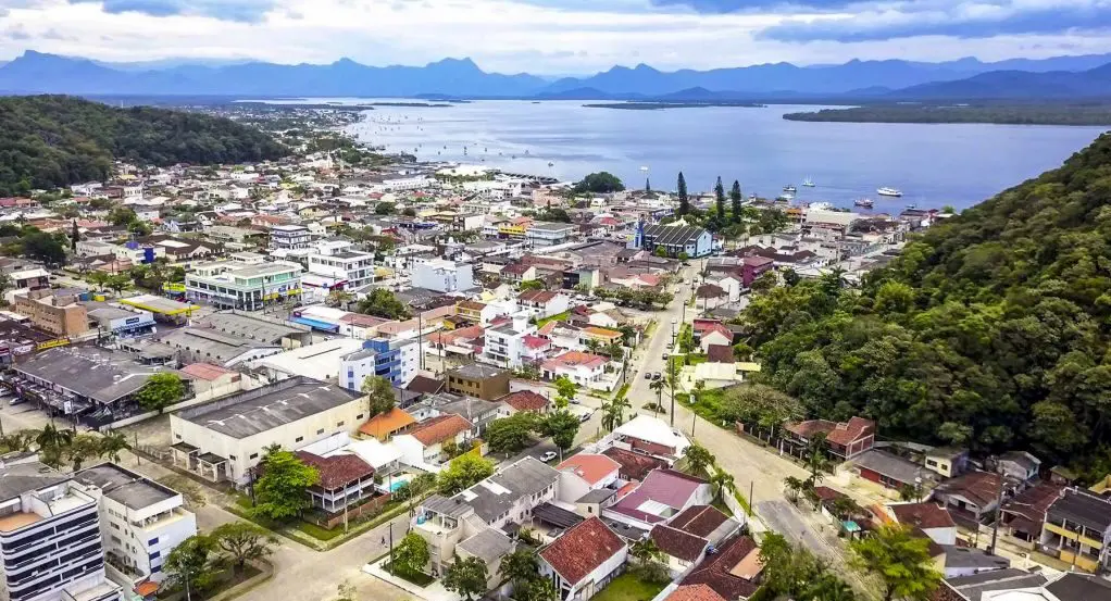 “Além de investir em Educação, Saúde e pavimentação, o que antes era tratado como 'resto' também virou prioridade para nós”, disse o prefeito. Foto: Prefeitura de Guaratuba
