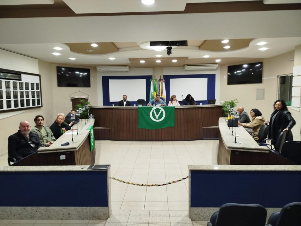 A coligação nomeada de “Juntos Somos Mais Fortes, Guaratuba Para Todos”, escolheu o Professor Renato Marin como pré-candidato a prefeito e Acácia Cristina Milano como vice-prefeita, ambos são do PV. Foto: Divulgação