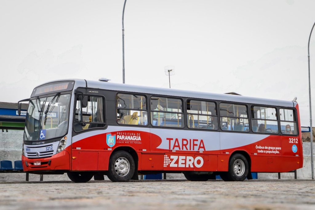 ÔNIBUS TARIFA ZERO – FOTO PREFEITURA DE PARANAGUA  (2)