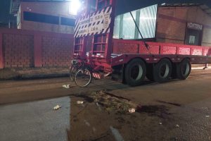 Acidente – Ciclista atingindoi por caminhão