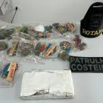 Dois são presos por tráfico de drogas e foragido capturado pela PM no Jardim América