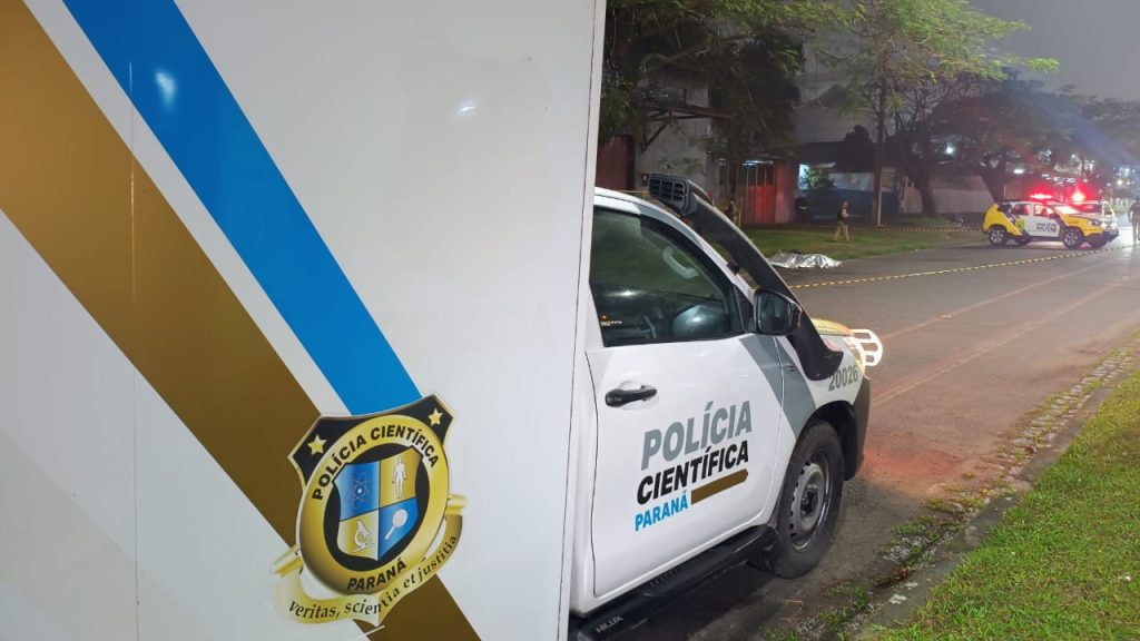 Homem morto a facadas na Costeira