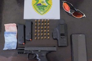 Pistola apreendida em Guaratuba