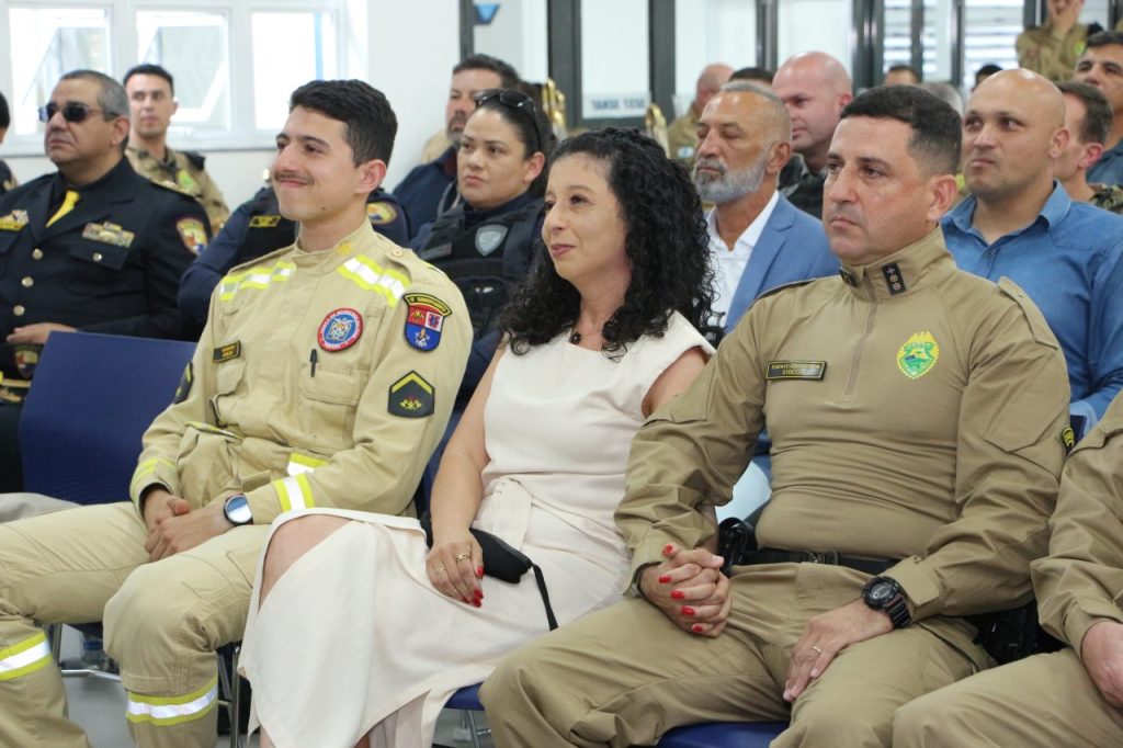 Troca de comando do 9º Batalhão em Paranaguá 156