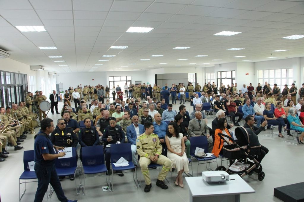 Troca de comando do 9º Batalhão em Paranaguá 6