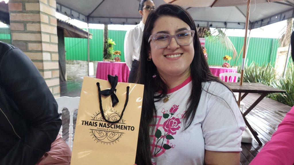 Solidariedade: “Feijoada Rosa” arrecada recursos para entidades que atuam no combate ao câncer de mama