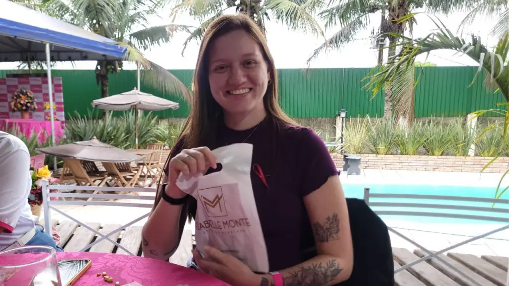 Solidariedade: “Feijoada Rosa” arrecada recursos para entidades que atuam no combate ao câncer de mama