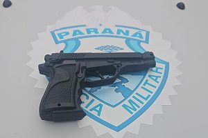 Apreensão de réplica de pistola