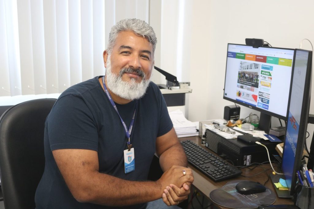 O secretário de Fazenda e Orçamento, Maurício Coutinho, destacou que a alta inadimplência do IPTU em Paranaguá e a arrecadação inferior à de cidades litorâneas menores evidenciaram a necessidade de criar um incentivo. Foto: Maickon Chemure