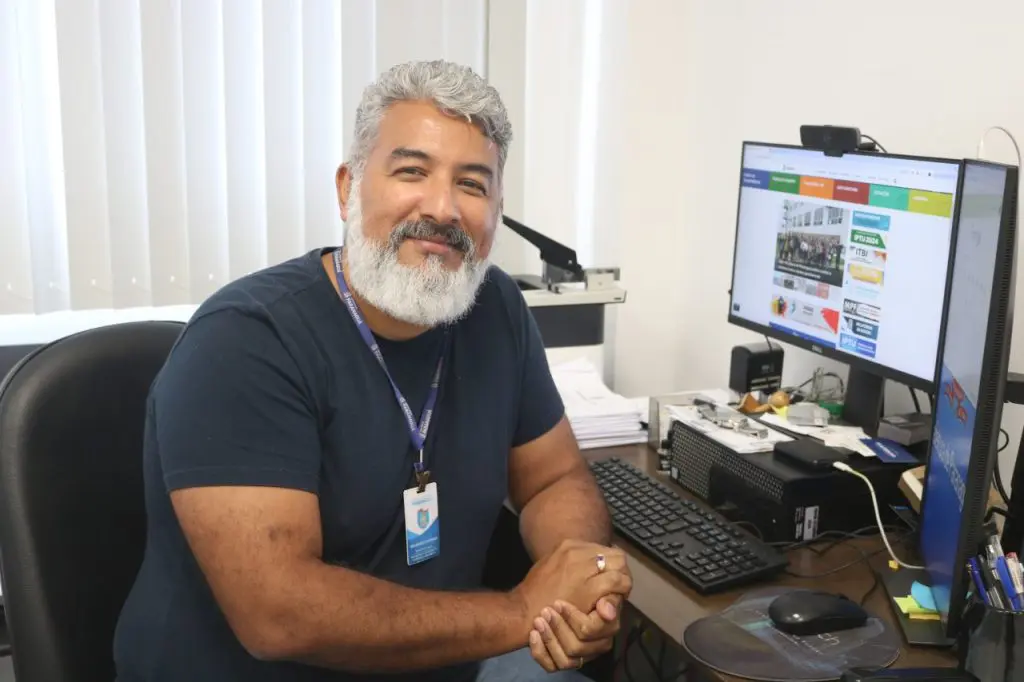 O secretário de Fazenda e Orçamento, Maurício Coutinho, destacou que a alta inadimplência do IPTU em Paranaguá e a arrecadação inferior à de cidades litorâneas menores evidenciaram a necessidade de criar um incentivo. Foto: Maickon Chemure