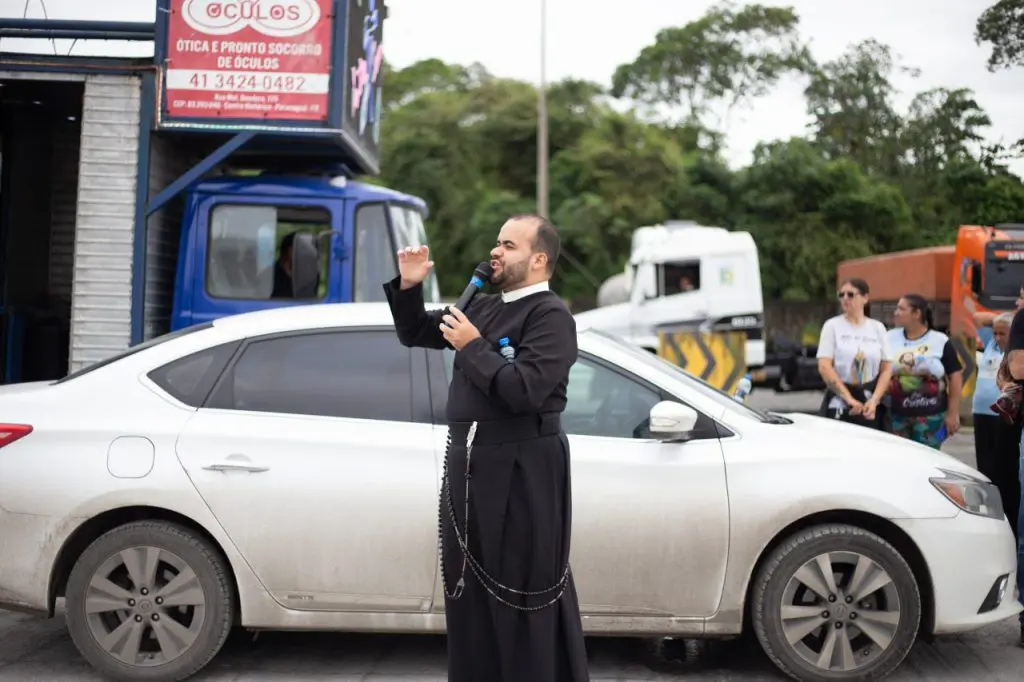 1ª romaria dos caminhoneiros reúne mais – Fotos EDuarda Soriani – JB Litoral (37)