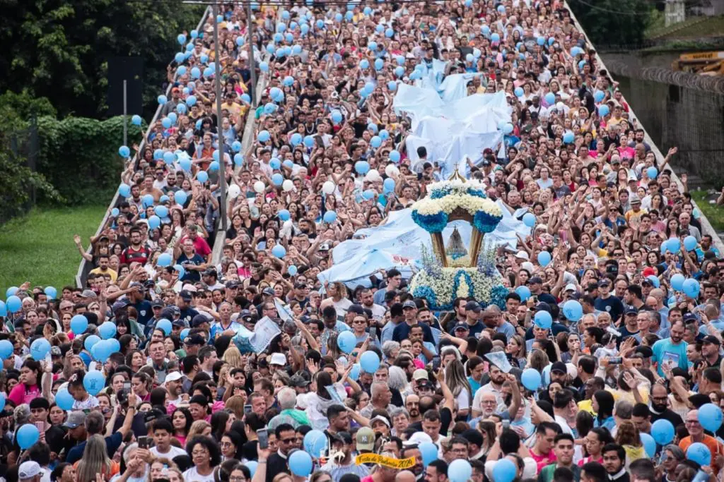 211ª Procissão de Nossa Senhora do Rocio marcou a Festa Estadual, na sexta-feira (15), com a presença de 100 mil devotos. Foto: Divulgação