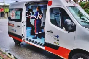 Acidente motociclista ferido