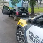 Carro recupera e suspeito preso pela PM em Paranaguá