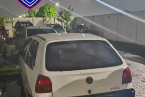 GCM recupera carro em Paranaguá