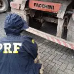 PRF fiscalização caminhões na BR-376