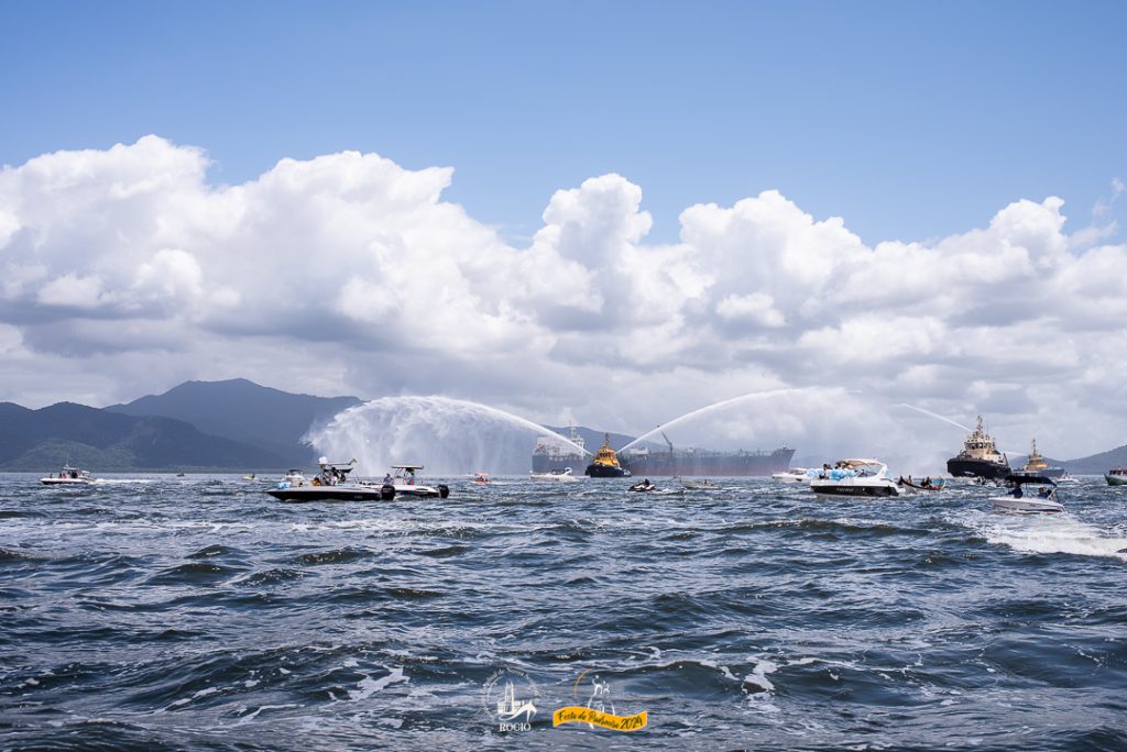 Procissão marítima atrai mais de 100 barcos em homenagem a Nossa Senhora do Rocio – Foto – Nossa Senhora do Rosário do Rocio (15)