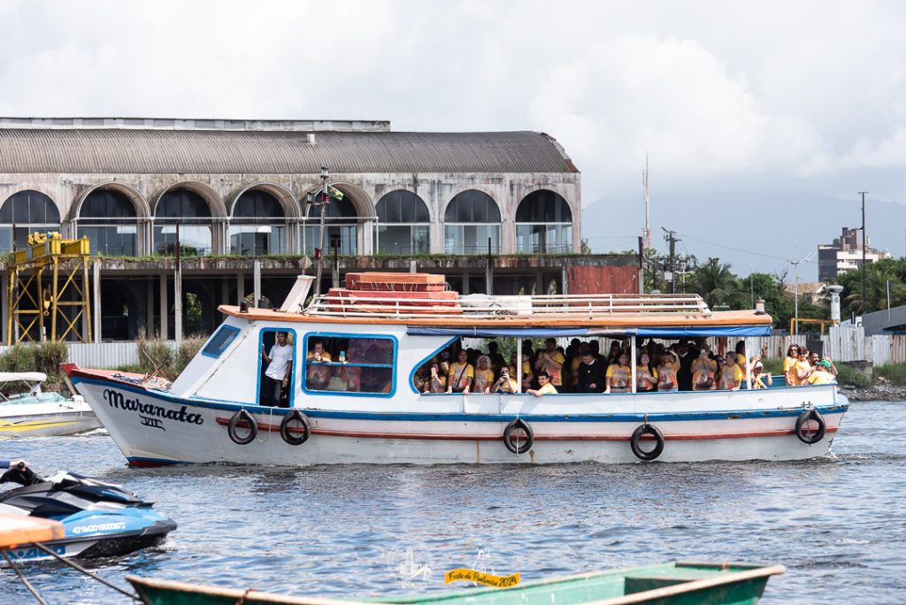 Procissão marítima atrai mais de 100 barcos em homenagem a Nossa Senhora do Rocio – Foto – Nossa Senhora do Rosário do Rocio (4)