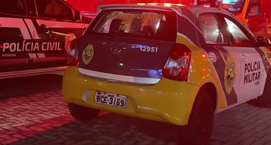 Mulher é agredida após ver redes sociais do marido no celular
