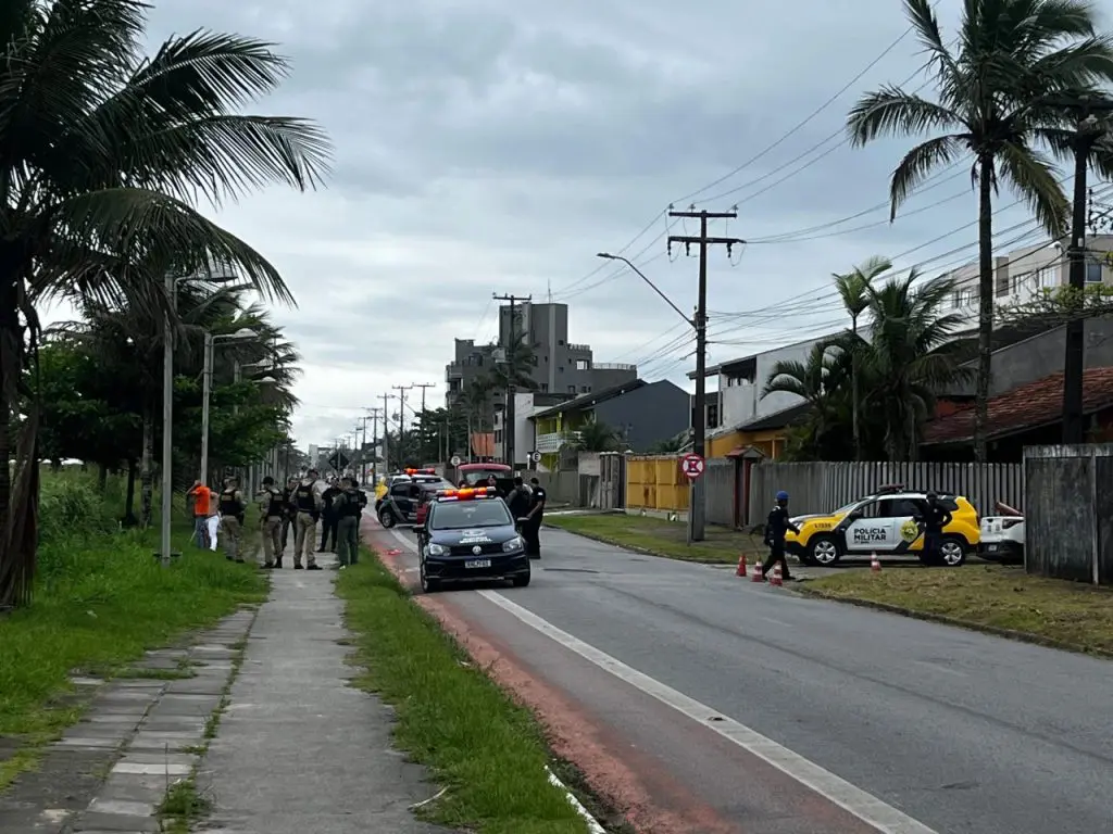 Ação da PM e GCM em Pontal do Paraná 2