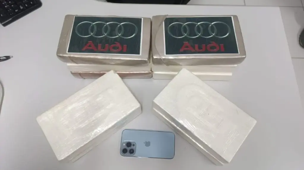 Apreensão de 10 quilos de cocaína em Paranaguá