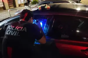 Carro recuperado pela Polícia Civil (1)