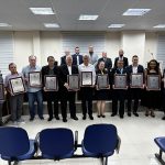 A Câmara de Vereadores encerrou a legislatura homenageando lideranças de diversos segmentos na cidade.