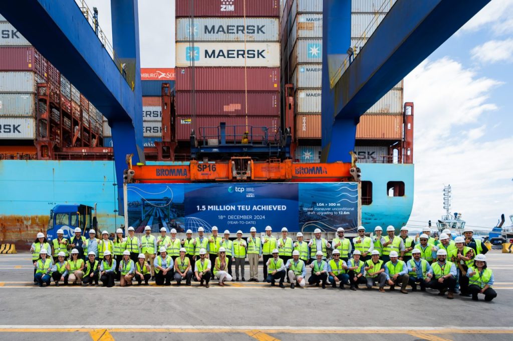 Fotos – Imprensa – 1.5M TEUS – TCP (Dez 2024)-4